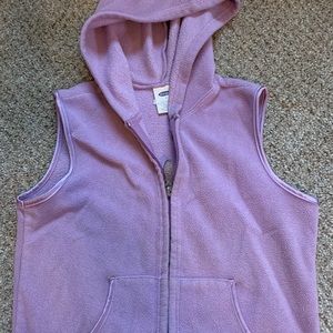 Sleeveless hoodie